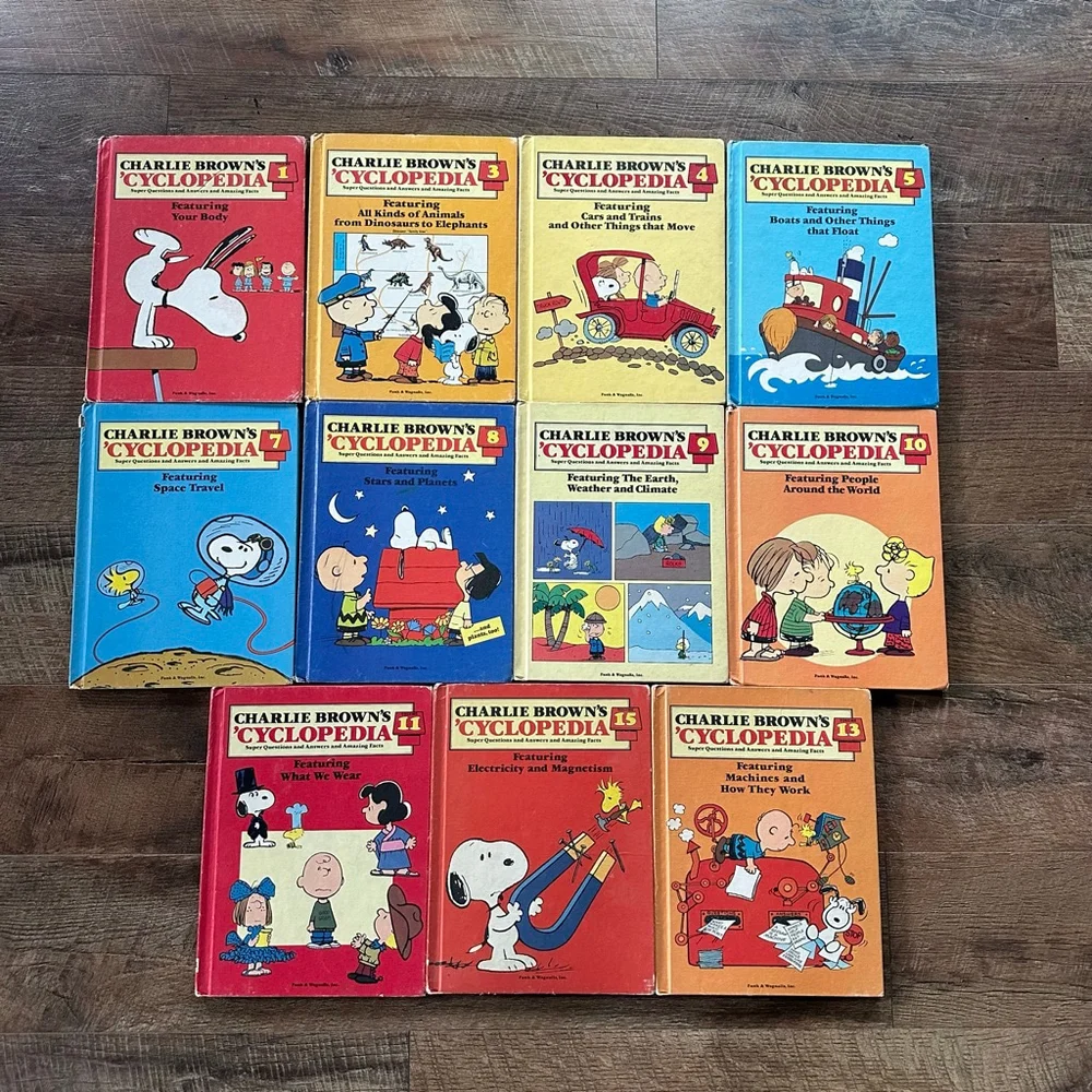 Vintage 1980s Charlie Brown’s Cyclopedia Book Lot – Peanuts Hardcover Set 11